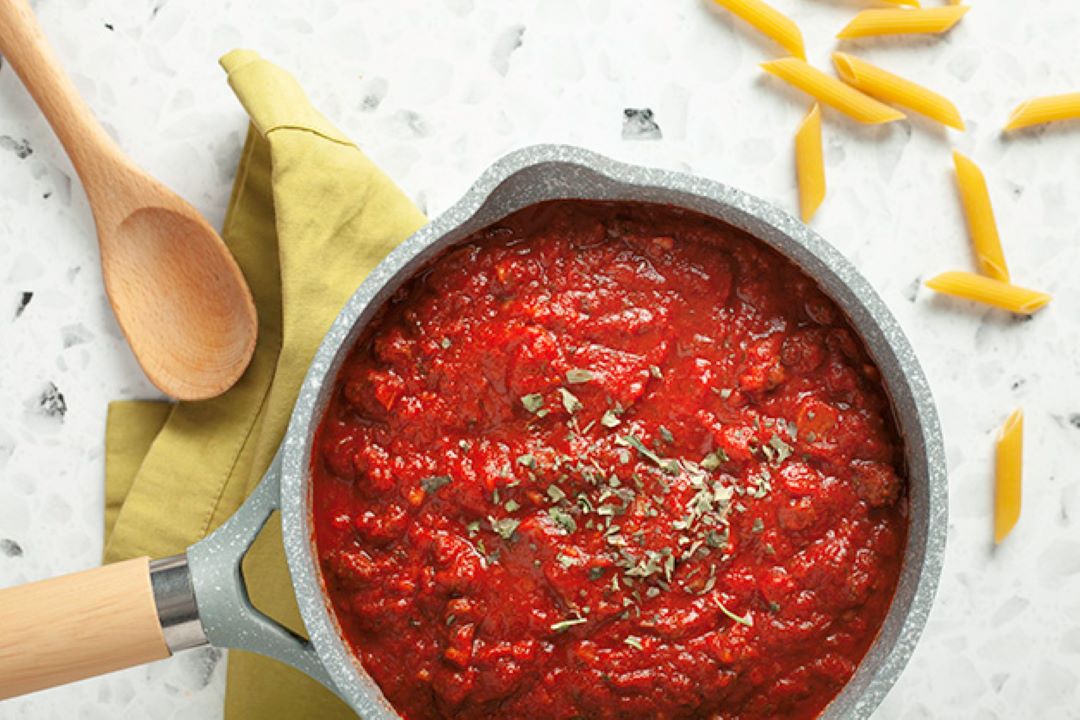 Thick and Hearty Tomato Sauce Recipe